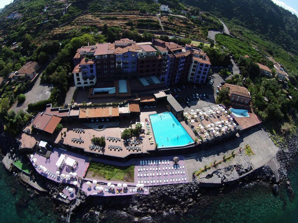 Santa Tecla Palace Ачиреале Екстериор снимка